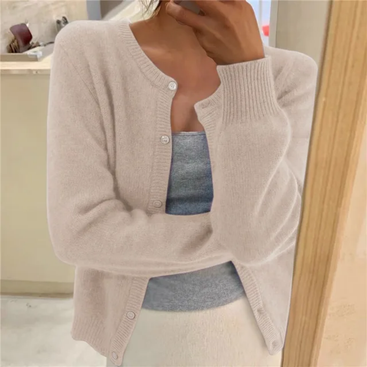 Briony | Buttoned Round-Neck Cardigan